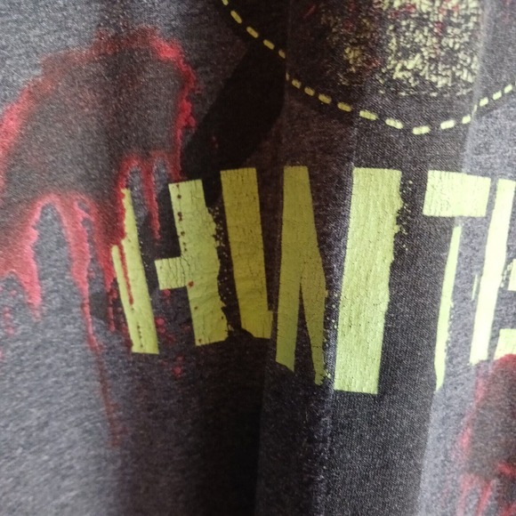 Zombie Hunter T-shirt Sz XL Dark Gray Skull Scary Short Sleeve Lime Green Letter - Picture 10 of 12